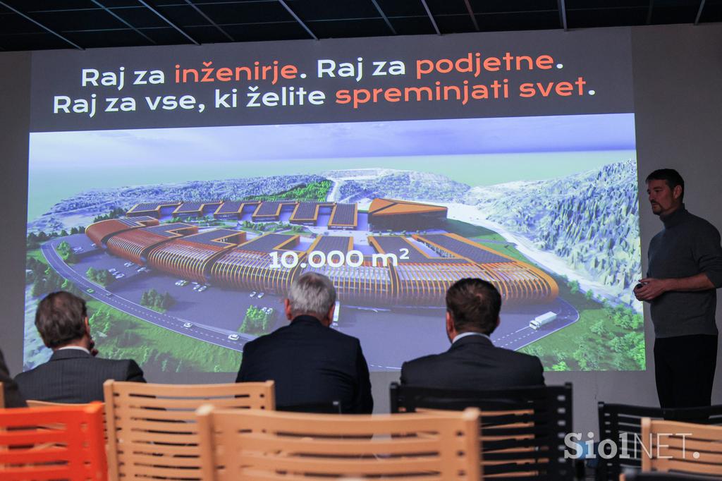 Vlada na obisku v Zasavju, Robert Golob, Matjaž Han, Jure Knez, Dewesoft