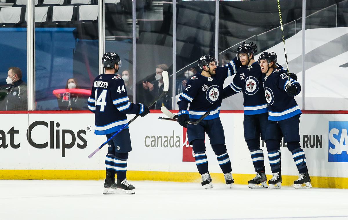 Winnipeg Jets | Hokejisti Tampa Bay Lightning si lahko z zmago nad floridskim tekmecem zagotovijo napredovanje v drugi krog končnice. | Foto Guliverimage