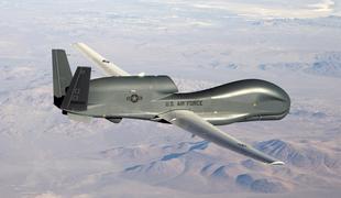 Iran sestrelil ameriškega drona. ZDA trdijo, da ni letel nad Iranom.