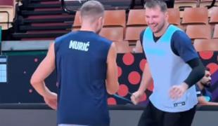 Ni kaj, sproščeni in prisrčni prizori! Dončić dopisal: Butec in butec.
