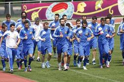 Grki bodo v četrtfinalu nosili črne trakove