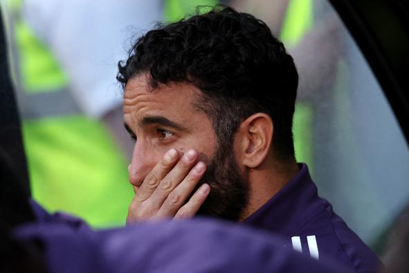 Vroče v Manchestru, Šeškov trener bi lahko ostal brez službe