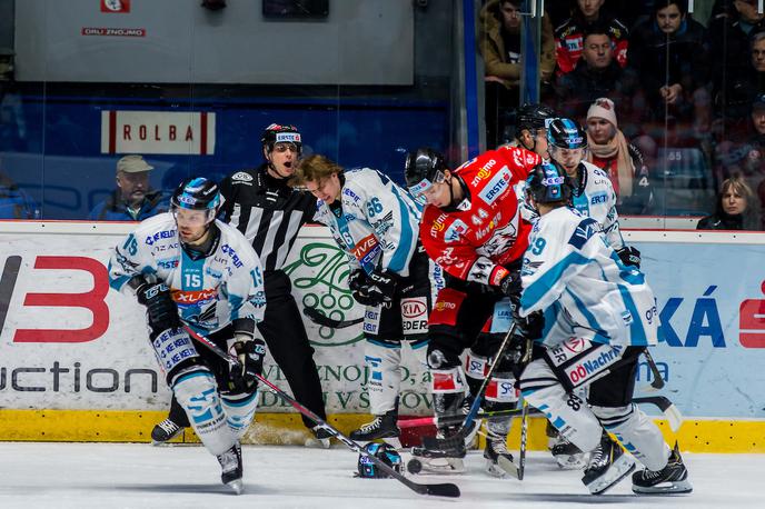 Linz Znojmo | Znojmo in Linz sta si kot zadnja zagotovila četrtfinale. | Foto Sportida