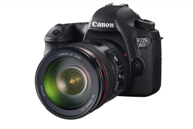 Vstop v svet polnega formata: Canon EOS 6D