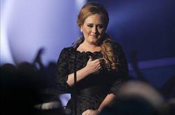 Adele morala odpovedati še dva koncerta