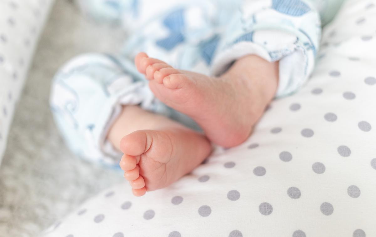 Novorojenček | Podjetje Biobanka, ki je v zadnjih 16 letih shranjevalo popkovnično kri in tkivo otrok, je lani prenehalo delovati. | Foto Shutterstock