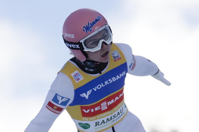 Vodilna skakalka zime Marita Kramer je tik pred odhodom na OI prejela slabe novice. | Foto: Guliverimage/Vladimir Fedorenko