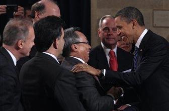 Obama poziva k sodelovanju Bele hiše in podjetij
