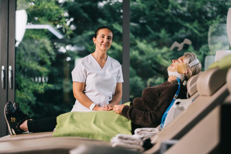 Njihov edinstveni protokol DENTAL SPA združuje vrhunsko medicino z okoljem, ki je zasnovano za pomiritev in podporo telesu. | Foto: ORTOIMPLANT DENTAL SPA