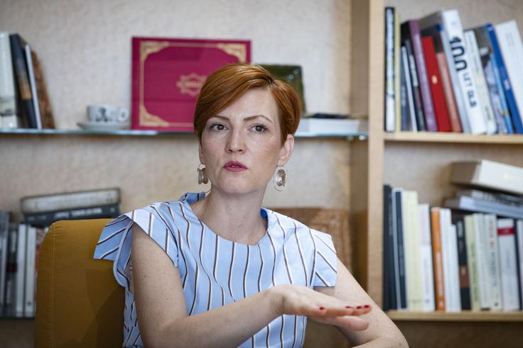 "Kljub temu da bo naša država kmalu dopolnila 35 let, to kaže, da nekateri politiki, ki so v tem prisotni že od samega začetka, niso dozoreli v državniški drži. Ne razumejo ne pomena države ne kulture ter predvsem ne, da demokracija pomeni soočenje različnih mnenj." | Foto: Ana Kovač