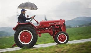 Nemški upokojenec s traktorjem na Mallorco