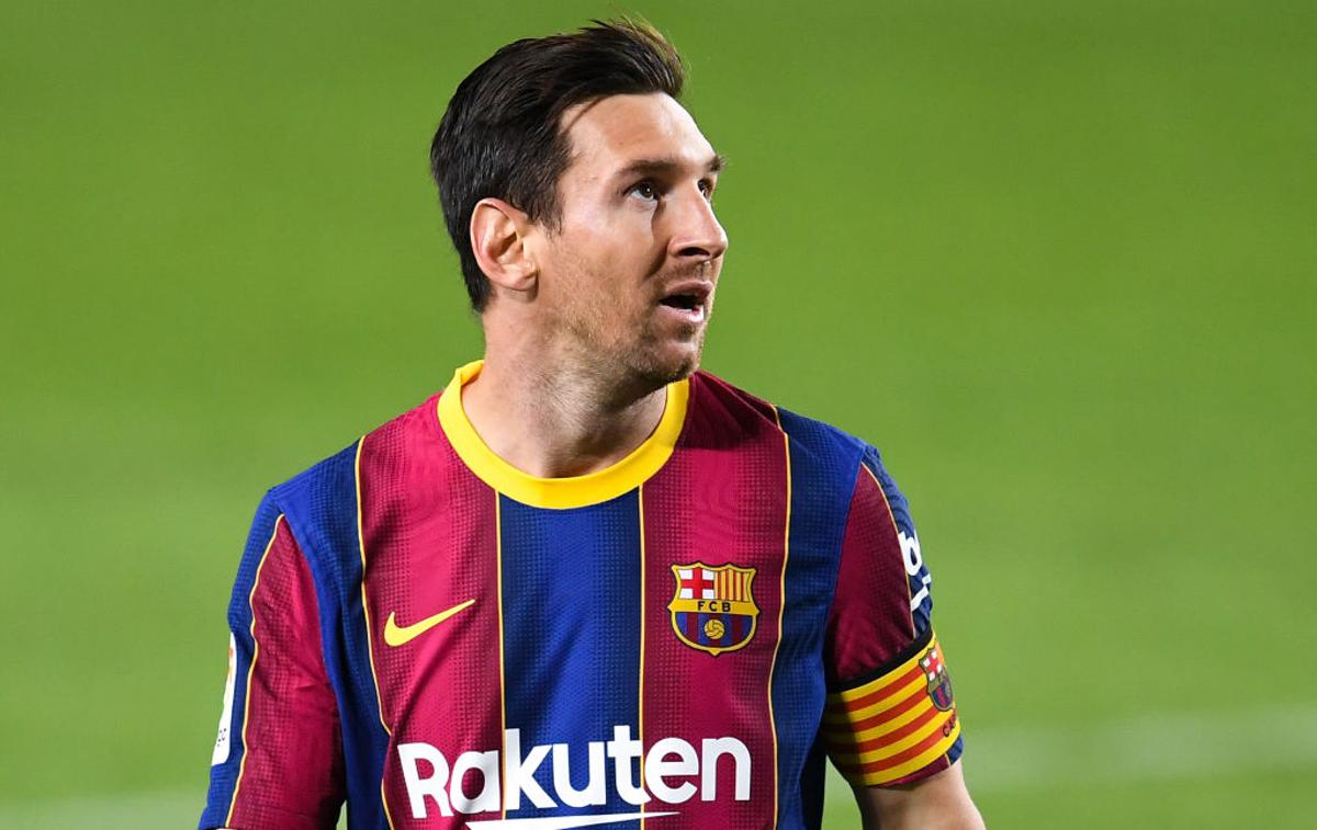 Lionel Messi | Simbol Barcelone Lionel Messi bi rad zakopal bojno sekiro s svojim klubom in navijači. | Foto Getty Images