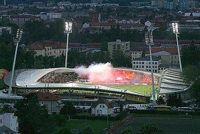 Ljudski vrt bo Zürich dočakal razprodan