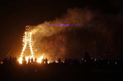 Festival Burning Man končal v plamenih (foto)