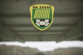 Zavrč še kar naprej kopiči tujce