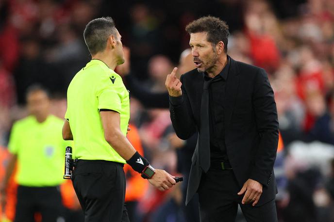 Diego Simeone | Simeone je zaradi neprimernega obnašanja na prejšnji tekmi lige prvakov proti Liverpoolu dobil eno tekmo prepovedi vodenja ekipe. | Foto Reuters
