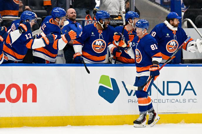 Ondrej Palat, Islanders | Ondrej Palat je na svojem debiju za Islanders dosegel gol in podajo.  | Foto Reuters