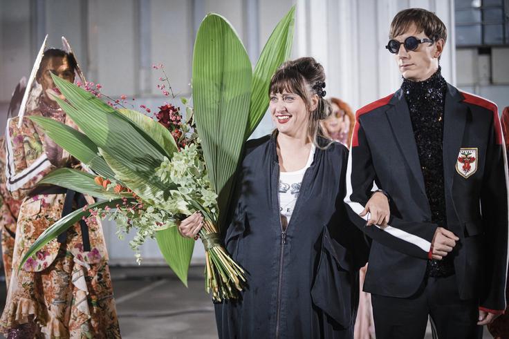 Matejina moda se upira uničevanju okolja, podpira ogrožene živalske vrste in je trajnostna. | Foto: Jure Makovec
