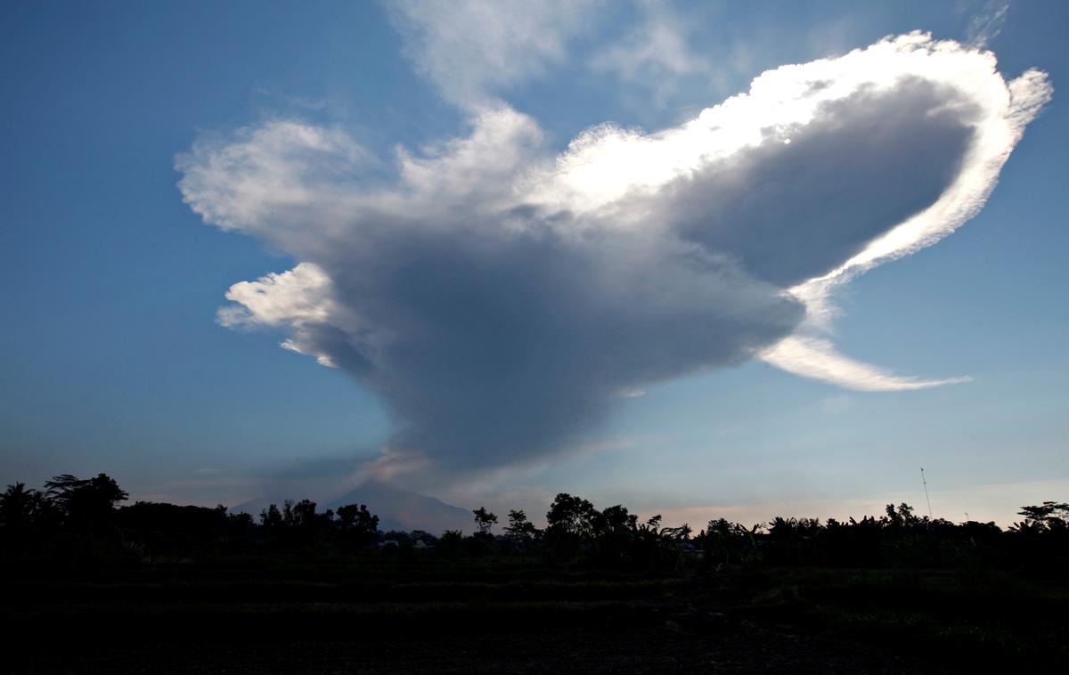 vulkan indonezija | Foto Reuters