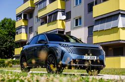 Peugeot kakovost svojih osebnih vozil potrjuje s standardnim sedemletnim jamstvom za vsa vozila v Sloveniji