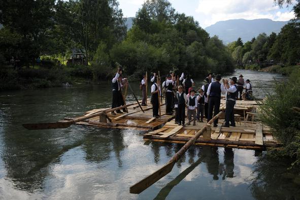 Maribor drugače: Splavarska kava na vodi