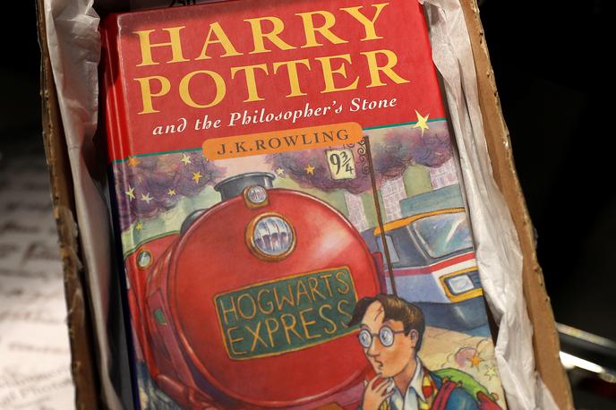 Harry Potter | Med zažganimi predmeti so bile tudi knjige o Harryju Potterju. | Foto Reuters