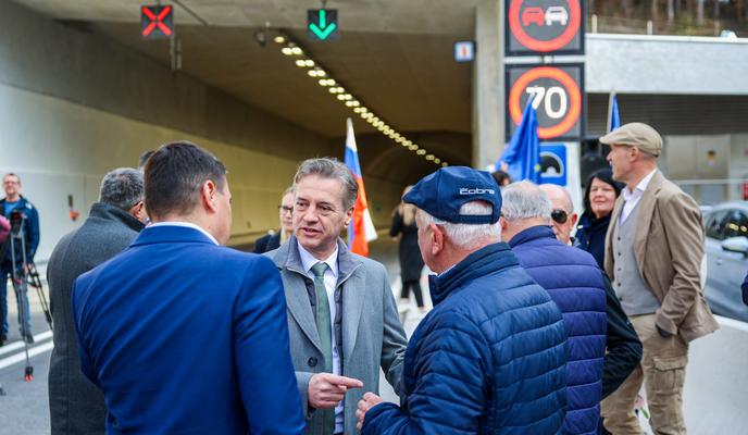 Golob: To je začetek uresničitve želja, da bo Koroška bistveno bližje #foto