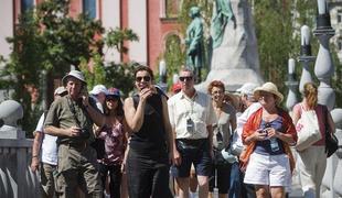 V Ljubljani večje število turistov, a ti porabijo manj (VIDEO)
