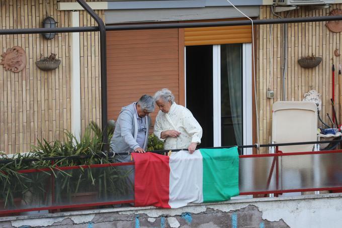 Predsednik italijanske dežele Lombardija Attilio Fontana je danes posvaril pred prenagljenim optimizmom v zvezi z epidemijo novega koronavirusa v Italiji. | Foto: Getty Images