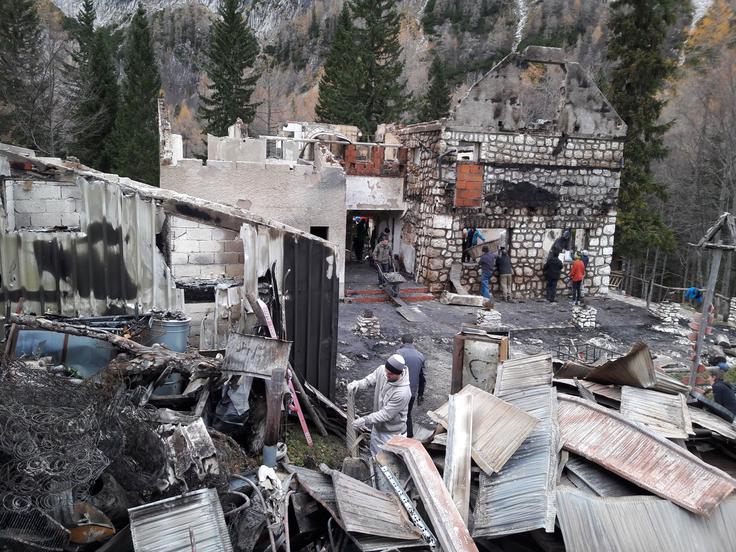Frischaufov dom Okrešelj pogorišče Jure Tiselj | Foto: 