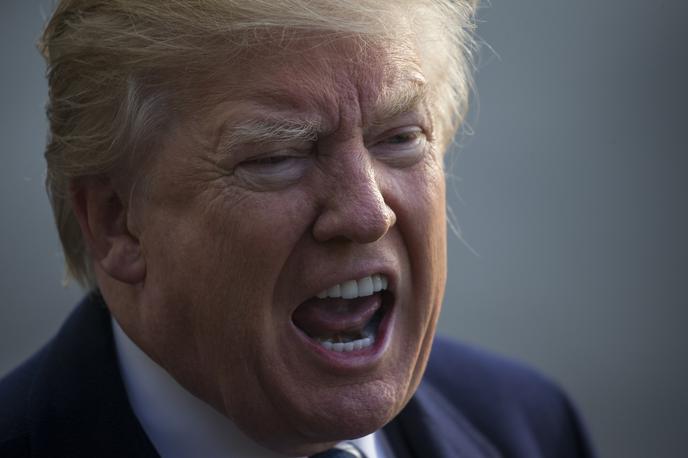 Donald Trump | Donald Trump trdi, da je izbrisal iranski jedrski program, ameriški obveščevalci pa so prestregli pogovor iranskih uradnikov o tem, da ameriško uničenje v Fordovu ni bilo tako veliko, kot se je domnevalo. | Foto Guliverimage