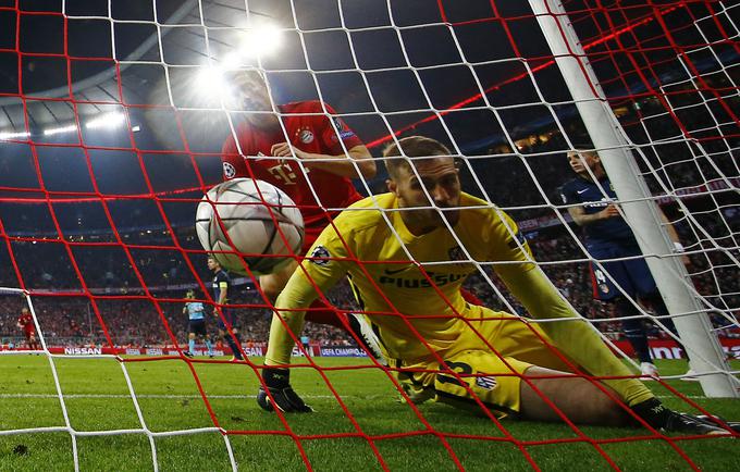 Slovenski reprezentančni vratar se rad spominja polfinalnih obračunov z Bayernom, ki so Atletico popeljali v finale lige prvakov. | Foto: Reuters