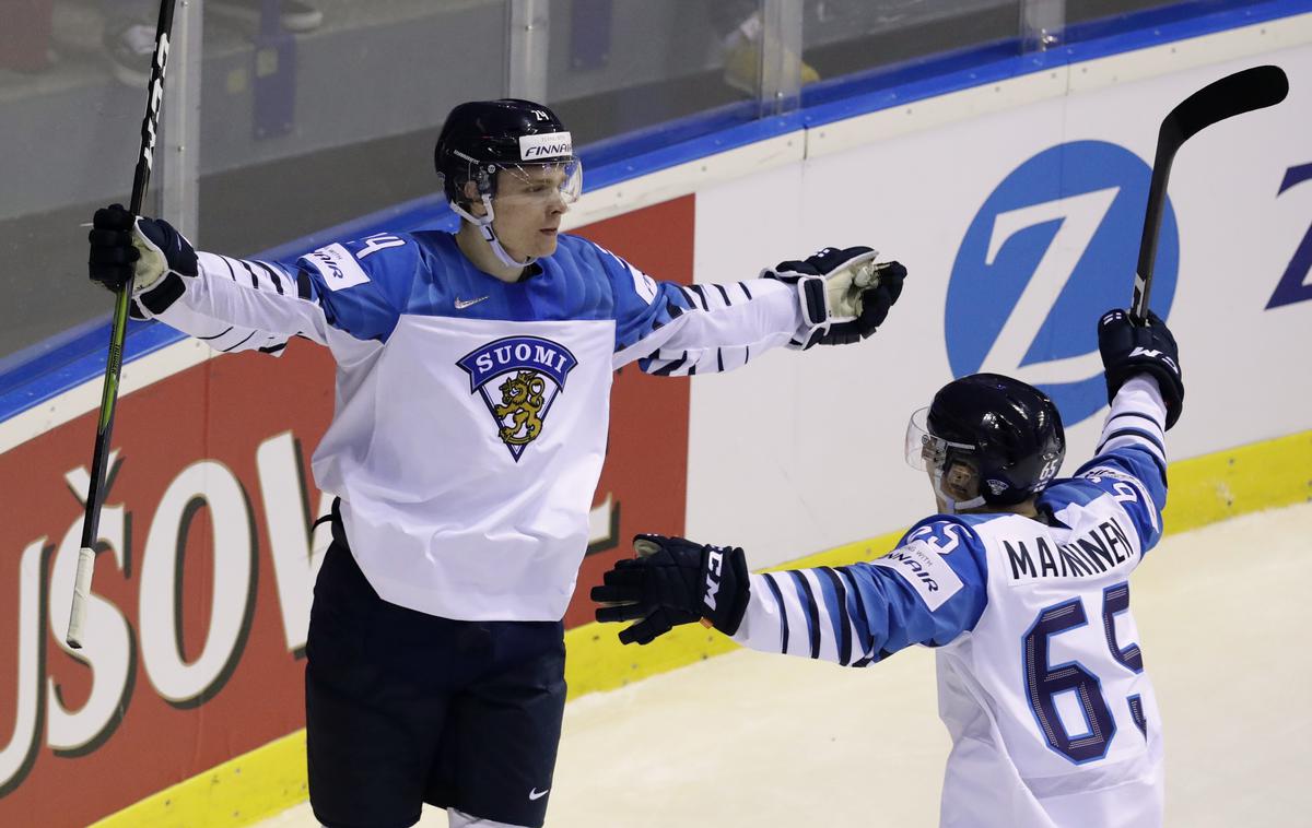 Kaapo Kakko | Finci imajo po dveh tekmah prvenstva 100-odstoten izkupiček, 18-letni Kaapo Kakko pa je že pri petih zadetkih.  | Foto Reuters