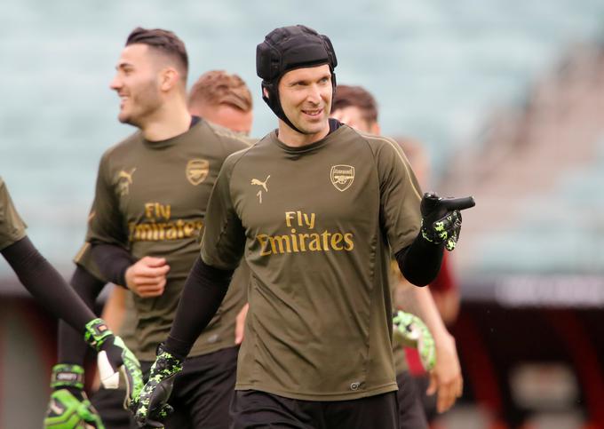 Petr Čech naj bi danes stal na vratih Arsenala od prve minute. | Foto: Reuters