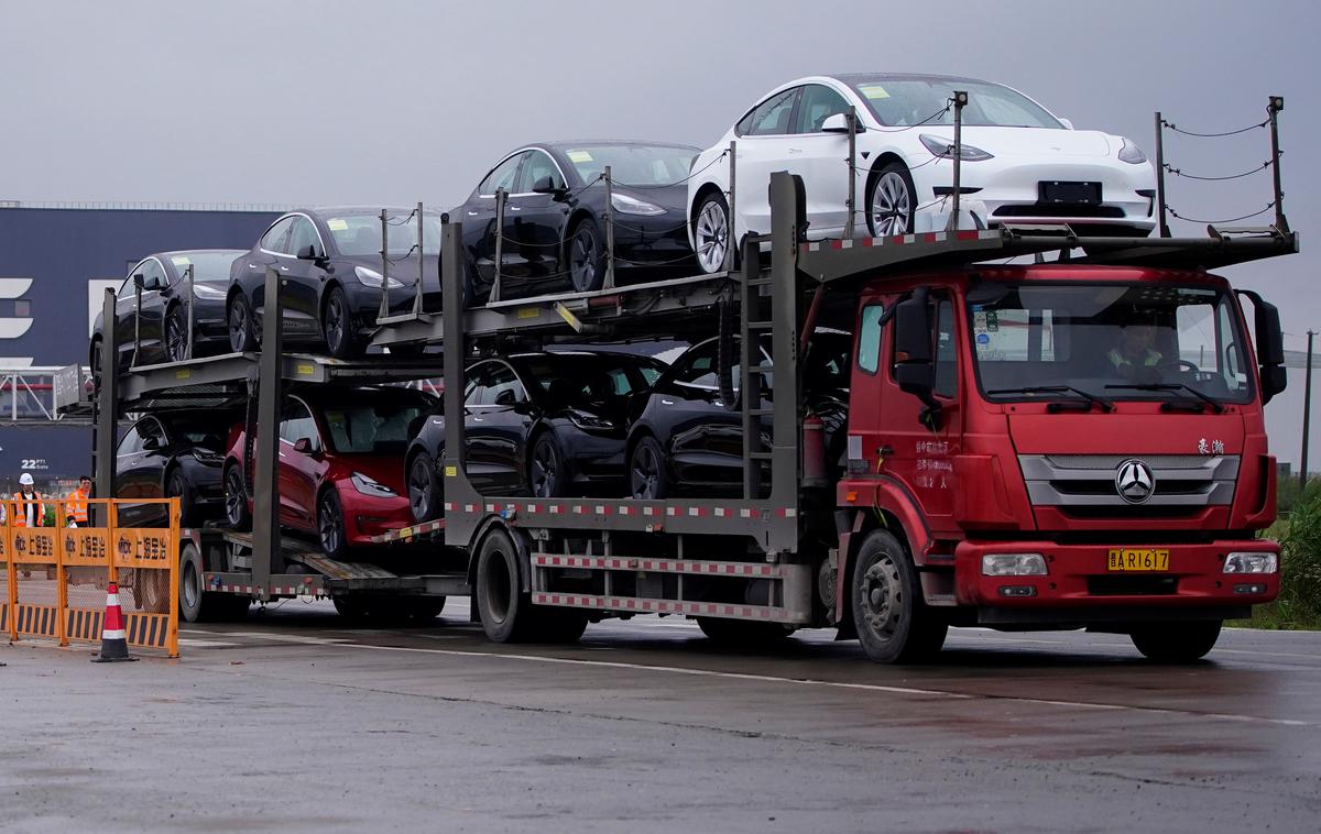 Tesla Kitajska | Novi Teslini modeli 3 in Y iz kitajske tovarne trenutno potujejo tudi do Evrope. | Foto Reuters