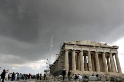 Evropi je prekipelo: Grčijo vrgli iz monetarne unije