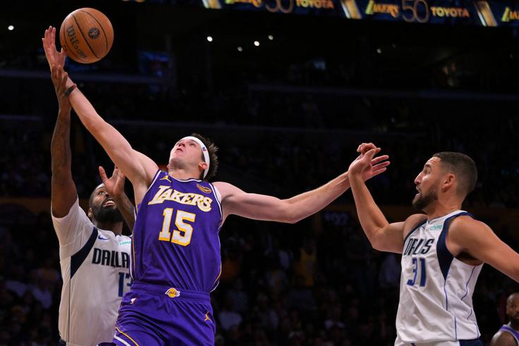 Austin Reaves je bil v prvem polčasu z 19 točkami prvi strelec tekme. | Foto: Reuters