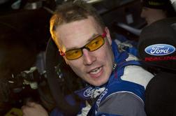 Latvala z zlomljeno ključnico in brez Argentine