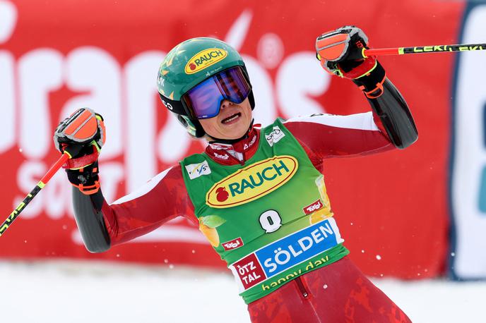 Julia Scheib | Julia Scheib je bila v prvi vožnji razred zase, v drugi pa zadržala prednost. | Foto Reuters