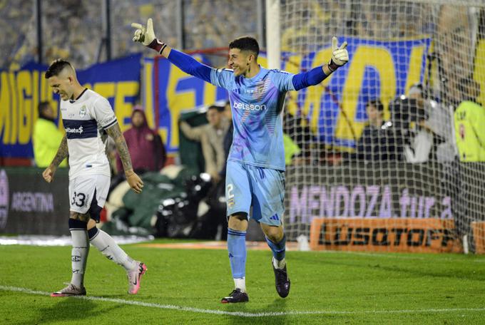 Leandro Brey opozarja nase v vratih Boce Juniors. | Foto: Guliverimage