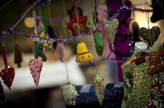 Po unikatna darilca na umetniške sejme