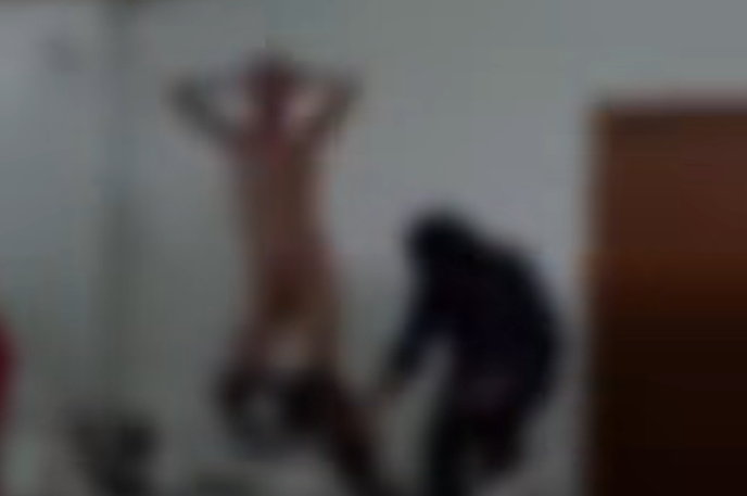 Službena zabava | Gost se je slekel, splezal na mizo in plesal gol.  | Foto Ivo Šošić/FB