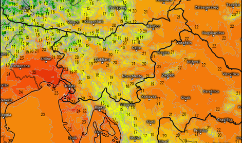 Na Obali poletne temperature, skok v morje le za najbolj pogumne #foto