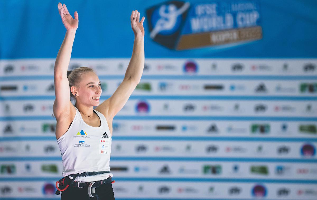 Janja Garnbret 2022 | Janja Garnbret je v polfinalu pokazala svojo premoč. | Foto Grega Valančič/Sportida