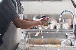 Ta viralni trik za čiščenje vam bo olajšal življenje