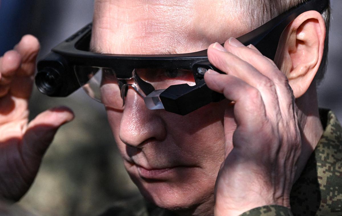 Vladimir Putin Vojaška vaja | Ruska ogromna vojaška proizvodna zmogljivost je zgrajena tako, da bo trajala. | Foto Reuters