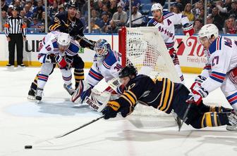 Rangers razbili Buffalo, hat-trick Richardsa