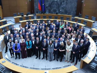 Prvi krog iskanja kandidata za mandatarja neuspešen