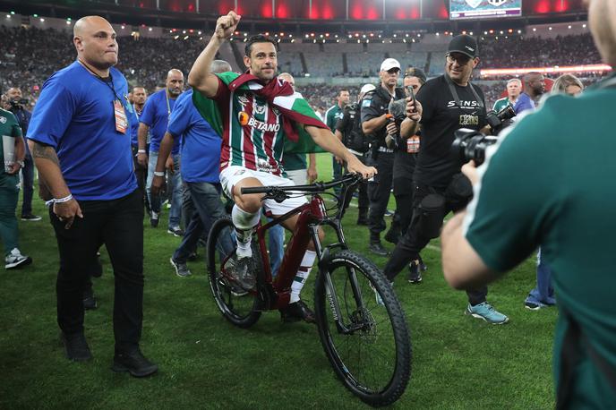 Fred | Brazilskemu reprezentancu Fredu so na Maracani pripravili nepozaben sprejem ob koncu nogometne kariere.  | Foto Reuters