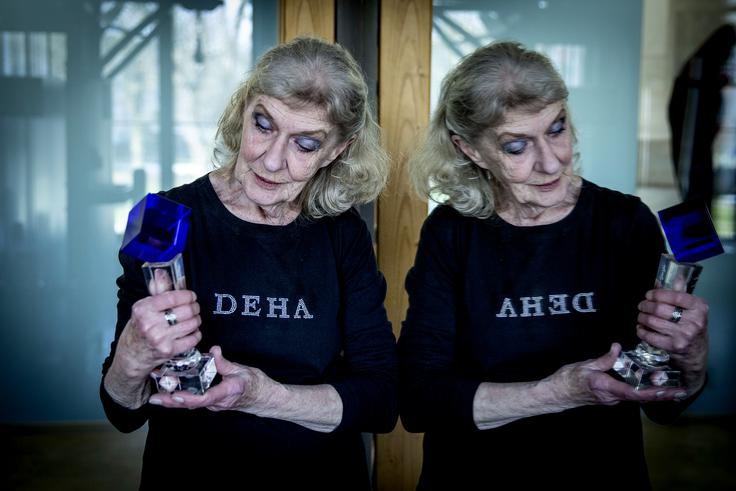 Marjeta Šrot S šuskotom, posebno nagrado za življenjsko delo. | Foto: Ana Kovač
